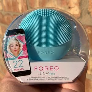 FOREO Luna Fofo Mint- Facial Cleansing Brush